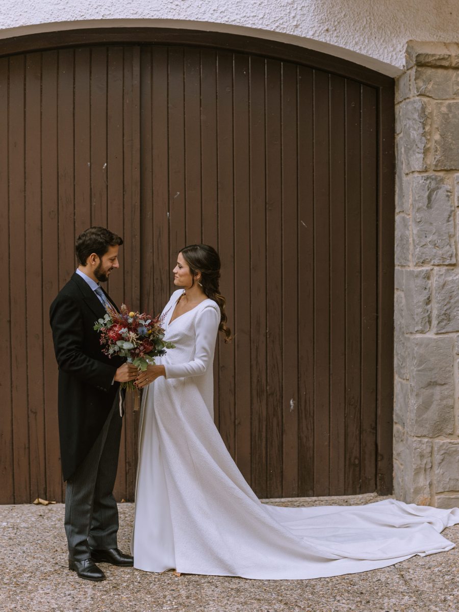 El vestido que Ana transformó tras posponer su&nbsp;boda